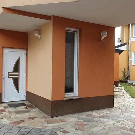 Apartma Emily Apartment